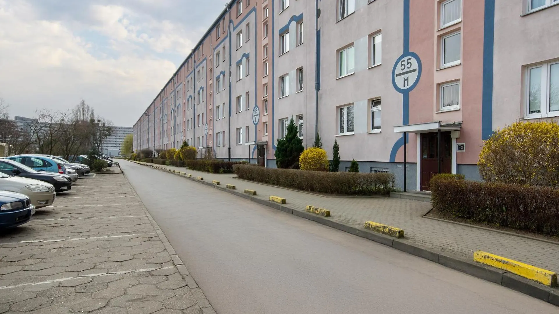 Przymorze Apartment - Parking - By Rentujemy グダニスク ポーランド